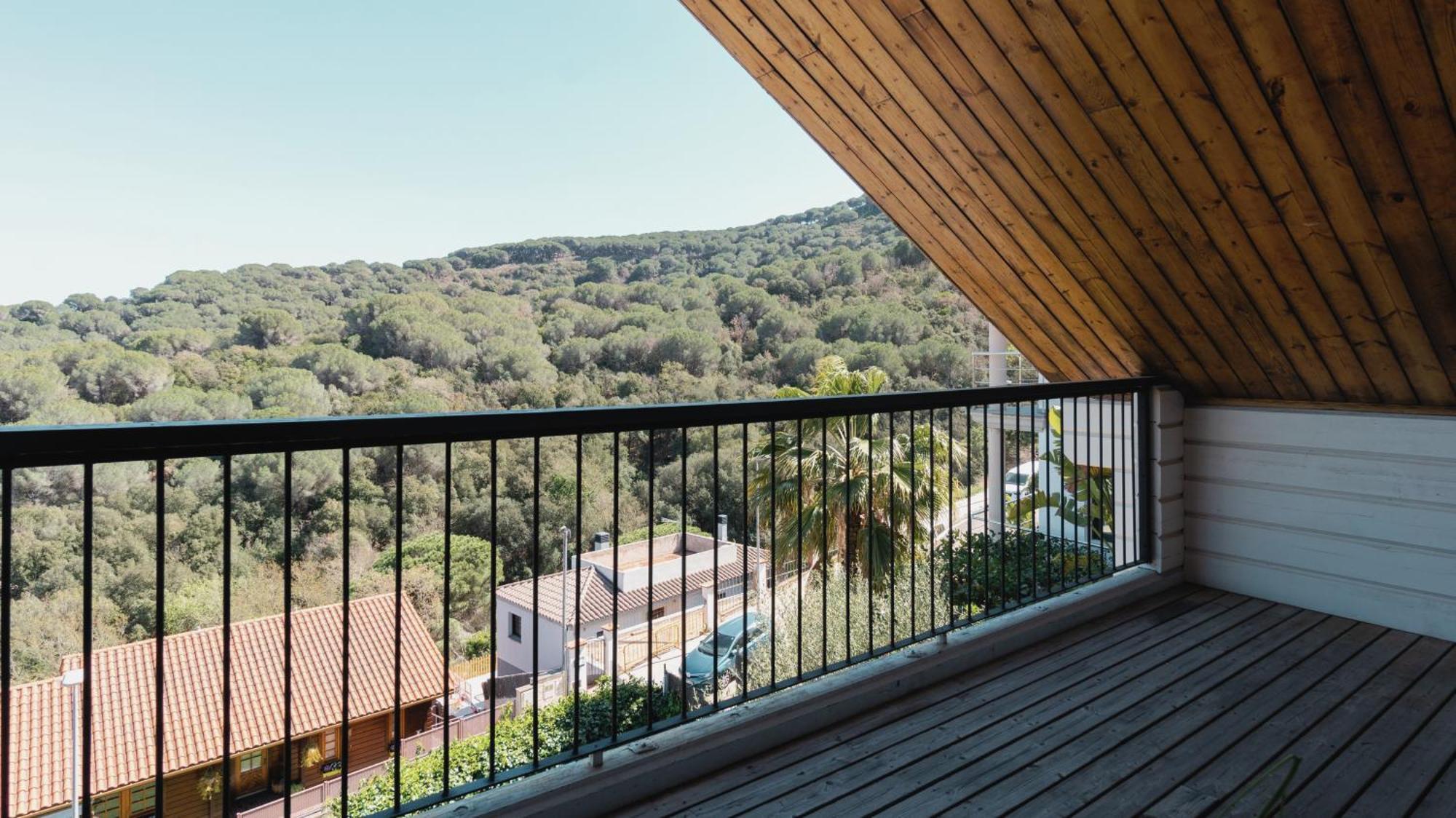 Finland House Barcelona- Ideal Familias Argentona Ngoại thất bức ảnh